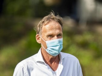 Fordert von Borussia Dortmunds Mannschaft, sich in der Meisterschaft zu verbessern: BVB-Geschäftsführer Hans-Joachim Watzke. Foto: David Inderlied/dpa Fordert von Borussia Dortmunds Mannschaft, sich in der Meisterschaft zu verbessern: BVB-Geschäftsführer Hans-Joachim Watzke. Foto: David Inderlied/dpa