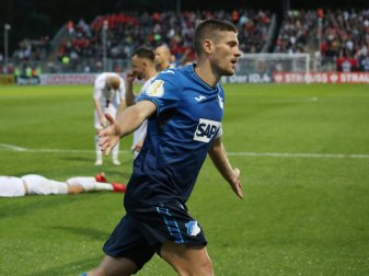 Kramaric trifft doppelt - Hoffenheim mit Mühe weiter Kramaric trifft doppelt - Hoffenheim mit Mühe weiter