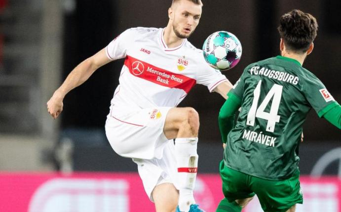 Der VfB Stuttgart muss weiter auf Sasa Kalajdzic (l) verzichten. Foto: Tom Weller/dpa