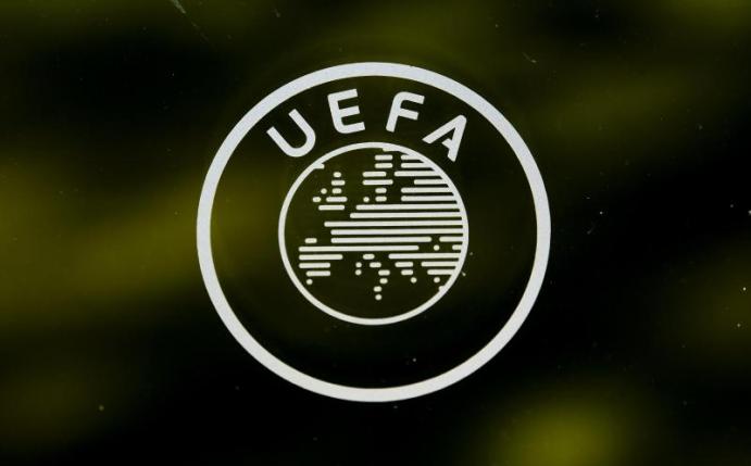 Die UEFA denkt einem Bericht zufolge über eine Reform des Financial Fair Play nach. Foto: Jean-Christophe Bott/KEYSTONE/dpa