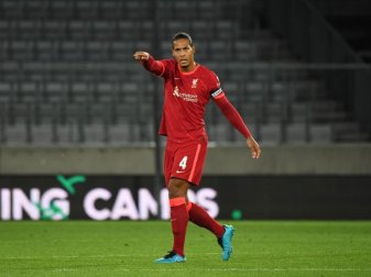 Virgil van Dijk bleibt dem FC Liverpool treu. Foto: Sebastian Räppold/Matthias Koch/dpa Virgil van Dijk bleibt dem FC Liverpool treu. Foto: Sebastian Räppold/Matthias Koch/dpa