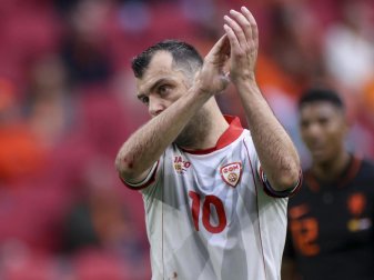 Goran Pandev wollte seine Karriere eigentlich nach der Europameisterschaft beenden. Foto: Kenzo Tribouillard/Getty Pool/dpa Goran Pandev wollte seine Karriere eigentlich nach der Europameisterschaft beenden. Foto: Kenzo Tribouillard/Getty Pool/dpa