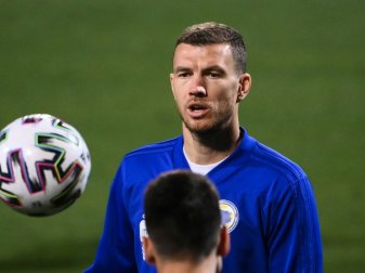 Inter Mailand sichert sich die Dienste von Edin Dzeko Inter Mailand sichert sich die Dienste von Edin Dzeko