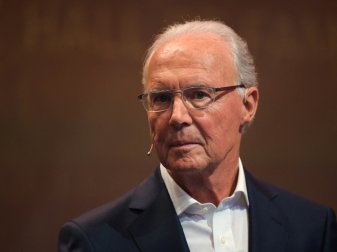 Franz Beckenbauer trauert um seinen Freund Gerd Müller Franz Beckenbauer trauert um seinen Freund Gerd Müller