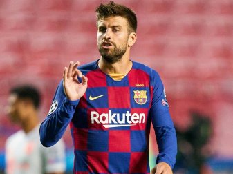 Pique und einige Mitspieler verzichten wohl auf Gehalt Pique und einige Mitspieler verzichten wohl auf Gehalt