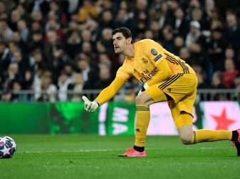 Courtois unterschreibt neuen Vertrag bei Real Madrid Courtois unterschreibt neuen Vertrag bei Real Madrid