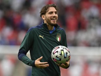 Manuel Locatelli steht vor einem Wechsel zu Juventus Turin. Foto: Paul Ellis/Pool AFP/AP/dpa Manuel Locatelli steht vor einem Wechsel zu Juventus Turin. Foto: Paul Ellis/Pool AFP/AP/dpa
