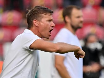 Treibt sein Team an: Leipzigs Cheftrainer Jesse Marsch. Foto: Torsten Silz/dpa Treibt sein Team an: Leipzigs Cheftrainer Jesse Marsch. Foto: Torsten Silz/dpa