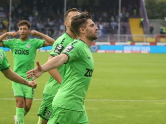 Moritz Stoppelkamps Elfmeter bringt Duisburg den Sieg Moritz Stoppelkamps Elfmeter bringt Duisburg den Sieg