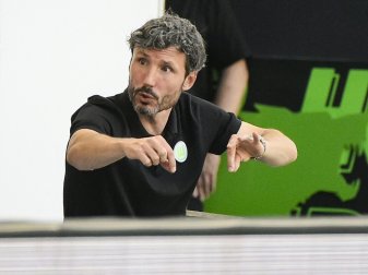 Van Bommel freut sich auf das Wiedersehen mit Boateng Van Bommel freut sich auf das Wiedersehen mit Boateng