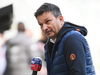 Muss eine personell schwierige Situation managen: Der Mainzer Sportvorstand Christian Heidel. Foto: Federico Gambarini/dpa-POOL/dpa Muss eine personell schwierige Situation managen: Der Mainzer Sportvorstand Christian Heidel. Foto: Federico Gambarini/dpa-POOL/dpa