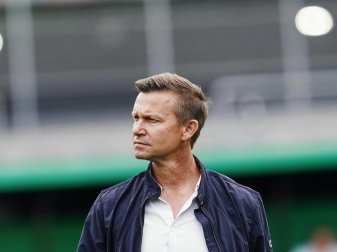 Rb-Trainer Jesse Marsch trifft am Freitag Abend auf seinen Landsmann Pellegrino Matarazzo. Foto: Uwe Anspach/dpa Rb-Trainer Jesse Marsch trifft am Freitag Abend auf seinen Landsmann Pellegrino Matarazzo. Foto: Uwe Anspach/dpa