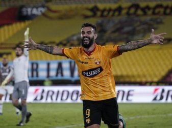 Gonzalo Mastriani vom ecuadorianischen Klub Barcelona SC Guayaquil feiert den Führungstreffer seiner Mannschaft. Foto: Santiago Arcos/Pool Reuters/dpa Gonzalo Mastriani vom ecuadorianischen Klub Barcelona SC Guayaquil feiert den Führungstreffer seiner Mannschaft. Foto: Santiago Arcos/Pool Reuters/dpa