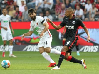 Eintracht Frankfurt und Augsburg trennen sich torlos Eintracht Frankfurt und Augsburg trennen sich torlos