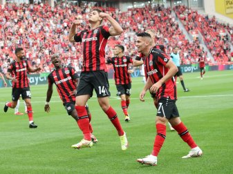 Leverkusen gewinnt deutlich gegen Gladbach