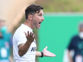 Fürths Trainer Stefan Leitl ist mit seinem Team «in der Bundesliga angekommen.». Foto: Daniel Karmann/dpa