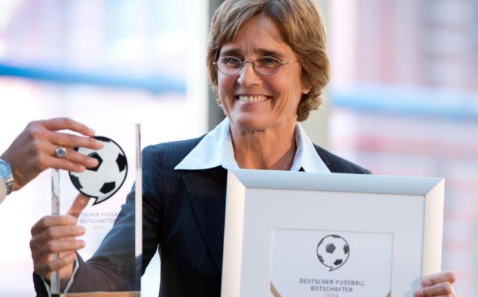 Übernimmt die Fußballfrauen von Saudi-Arabien: Monika Staab. Foto: picture alliance / dpa