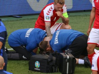 Ersthelfer von Christian Eriksen werden ausgezeichnet Ersthelfer von Christian Eriksen werden ausgezeichnet