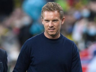 Schont beim Bremer SV einige seiner Stars: Bayern-Coach Julian Nagelsmann. Foto: Bernd Thissen/dpa