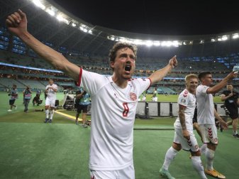 Der Däne Thomas Delaney steht vor einem Wechsel nach Sevilla. Foto: Naomi Baker/Pool Getty/dpa Der Däne Thomas Delaney steht vor einem Wechsel nach Sevilla. Foto: Naomi Baker/Pool Getty/dpa