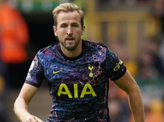 England-Kapitän Harry Kane bleibt bei Tottenham Hotspur. Foto: Andrew Yates/CSM via ZUMA Wire/dpa England-Kapitän Harry Kane bleibt bei Tottenham Hotspur. Foto: Andrew Yates/CSM via ZUMA Wire/dpa