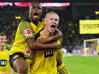 Der BVB gewinnt nach wilder Schlussphase mit 3:2 Der BVB gewinnt nach wilder Schlussphase mit 3:2