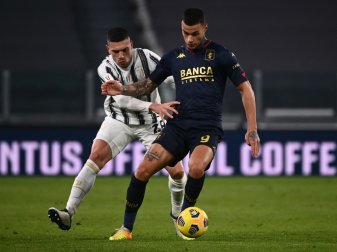 Gianluca Scamacca (r.) hat einen Platz in Italiens Kader Gianluca Scamacca (r.) hat einen Platz in Italiens Kader
