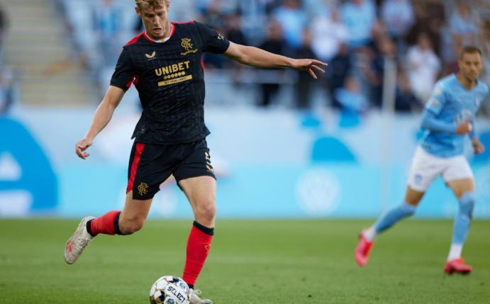 Filip Helander schießt das Tor zum Sieg (67.)