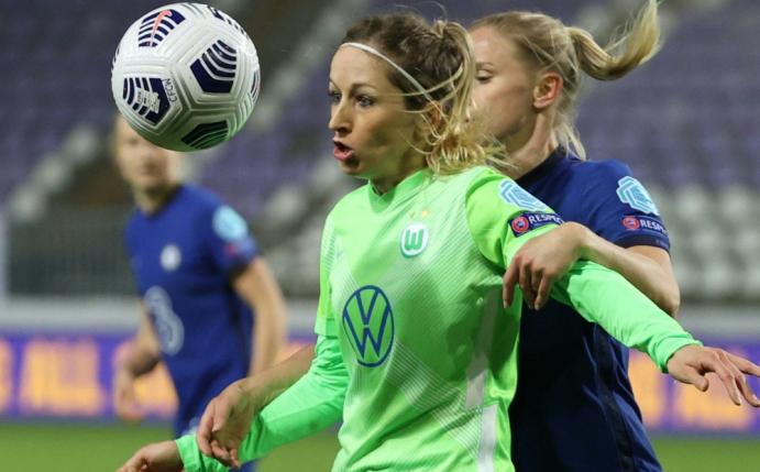 VfL Wolfsburg: Hendrich unterschreibt Vertrag bis 2024