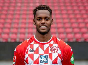 Kommt aus Mainz nach Bielefeld: Edimilson Fernandes. Foto: Torsten Silz/dpa Kommt aus Mainz nach Bielefeld: Edimilson Fernandes. Foto: Torsten Silz/dpa