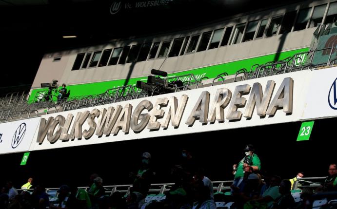 Micky van de Ven wechselt nach Wolfsburg