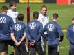 Ohne Kapitän Manuel Neuer und Thomas Müller musste Bundestrainer Hansi Flick das finale Training für das Liechtenstein-Spiel abhalten. Foto: Tom Weller/dpa