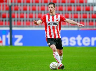 Nick Viergever wechselt zu SpVgg Greuther Fürth Nick Viergever wechselt zu SpVgg Greuther Fürth