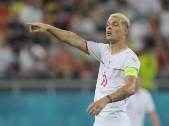 Der Schweizer Granit Xhaka wurde positiv auf das Coronavirus getestet. Foto: Vadim Ghirda/Pool AP/dpa Der Schweizer Granit Xhaka wurde positiv auf das Coronavirus getestet. Foto: Vadim Ghirda/Pool AP/dpa