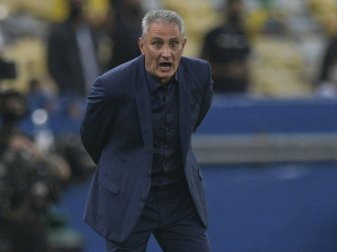 Brasiliens Nationaltrainer Tite fehlen immer mehr Profis Brasiliens Nationaltrainer Tite fehlen immer mehr Profis