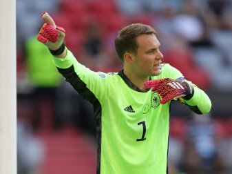 Neuer soll gegen Armenien wieder auf dem Platz stehen Neuer soll gegen Armenien wieder auf dem Platz stehen
