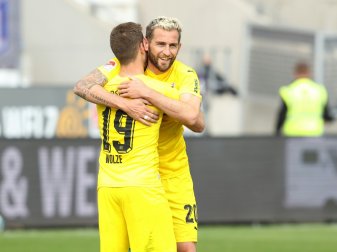 Marc Heider (r.) trifft doppelt gegen Viktoria Köln Marc Heider (r.) trifft doppelt gegen Viktoria Köln