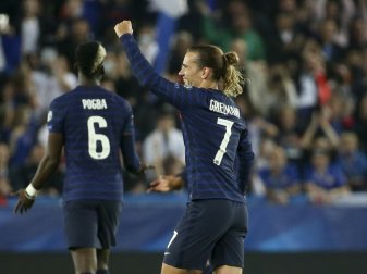 Antoine Griezmann (r.) sichert den Sieg