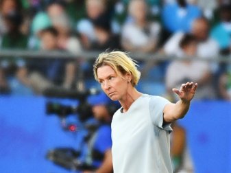 Voss-Tecklenburg gegen Zwei-Jahres-Rhythmus