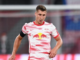 Kritisiert die Transferpolitik von RB Leipzig: Willi Orban in Aktion. Foto: Hendrik Schmidt/dpa-Zentralbild/ZB Kritisiert die Transferpolitik von RB Leipzig: Willi Orban in Aktion. Foto: Hendrik Schmidt/dpa-Zentralbild/ZB