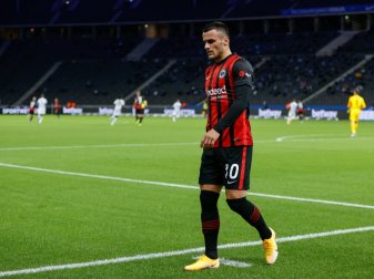 Kostic wollte Eintracht Frankfurt im Sommer verlassen Kostic wollte Eintracht Frankfurt im Sommer verlassen