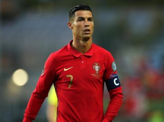 Portugals Fußball-Superstar Cristiano Ronaldo steht bei Manchester United vor seinem Comeback. Foto: Isabel Infantes/PA Wire/dpa Portugals Fußball-Superstar Cristiano Ronaldo steht bei Manchester United vor seinem Comeback. Foto: Isabel Infantes/PA Wire/dpa