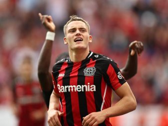 Florian Wirtz hat bei Bayer Leverkusen keine Ausstiegsklausel. Foto: Rolf Vennenbernd/dpa Florian Wirtz hat bei Bayer Leverkusen keine Ausstiegsklausel. Foto: Rolf Vennenbernd/dpa