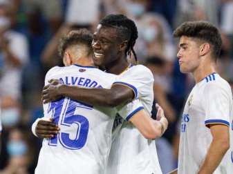 Real-Neuzugang Eduardo Camavinga (M) trug sich gegen Celta Vigo in die Torschützenliste ein. Foto: Manu Fernandez/AP/dpa Real-Neuzugang Eduardo Camavinga (M) trug sich gegen Celta Vigo in die Torschützenliste ein. Foto: Manu Fernandez/AP/dpa