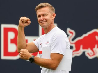 Sieht zu große finanzielle Unterschiede zwischen den Clubs in Europa: Leipzig-Coach Jesse Marsch. Foto: Jan Woitas/dpa-Zentralbild/dpa Sieht zu große finanzielle Unterschiede zwischen den Clubs in Europa: Leipzig-Coach Jesse Marsch. Foto: Jan Woitas/dpa-Zentralbild/dpa