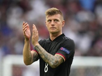 Beklagt eine «große Sensationsgeilheit» der Medien: Toni Kroos. Foto: Frank Augstein/Pool AP/dpa