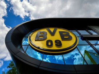 Borussia Dortmund erhält eine Geldstrafe Borussia Dortmund erhält eine Geldstrafe