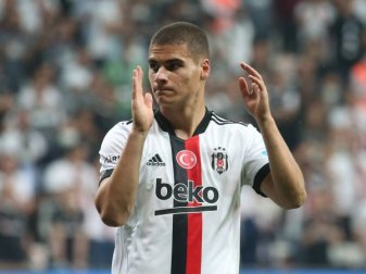 Bozdogan im Interview: Über Schalke, die Champions League und das Duell mit dem BVB Bozdogan im Interview: Über Schalke, die Champions League und das Duell mit dem BVB