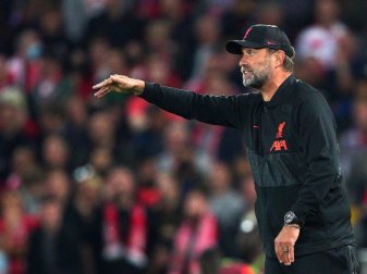 Jürgen Klopp gestikuliert am Spielfeldrand. Foto: Peter Byrne/PA Wire/dpa Jürgen Klopp gestikuliert am Spielfeldrand. Foto: Peter Byrne/PA Wire/dpa