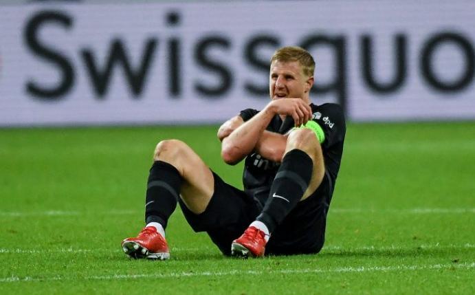 Eintracht: Muss Glasner auf Hinteregger verzichten?
